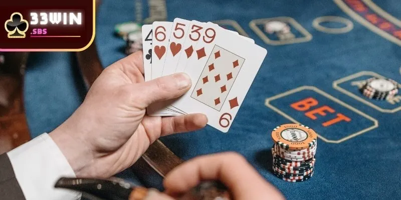 Học hỏi các chiến lược trong bàn chơi